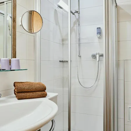 Rustika Hotel 4*