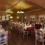 Hotel Rustika 4*
