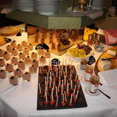 فندق روستيكا